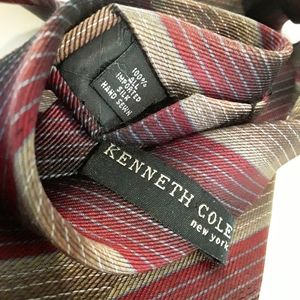 Kenneth Cole New York Tie Necktie 100% Silk